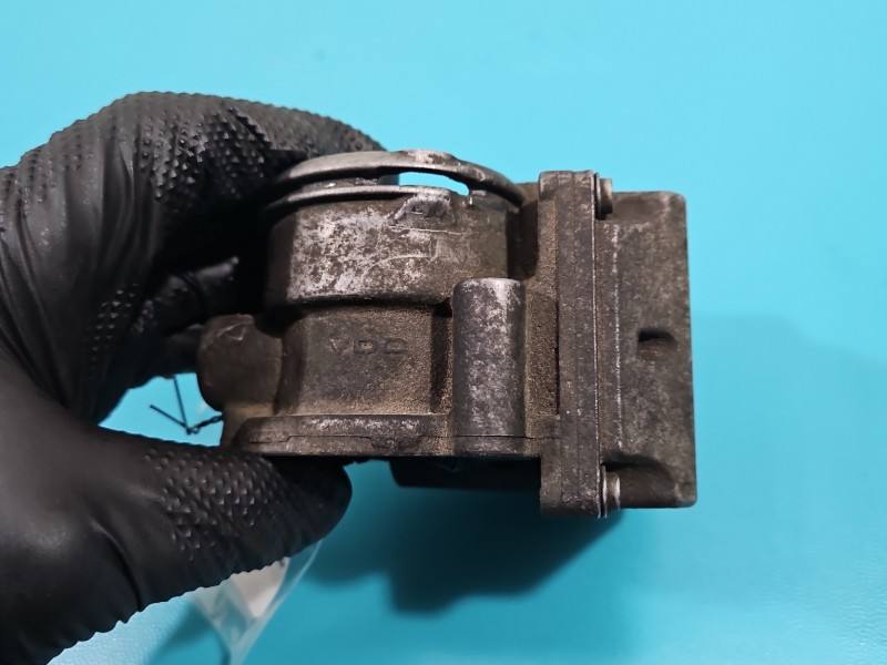 Дросельна заслінка Skoda Roomster 045128063G — фото деталі 6