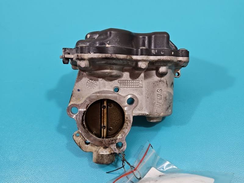 Дросельна заслінка Volkswagen Caddy 04L131501L — фото деталі 9