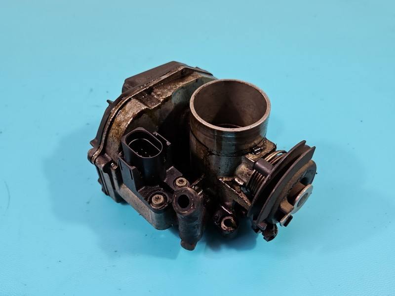 Дросельна заслінка Volkswagen Polo 408237/130/002