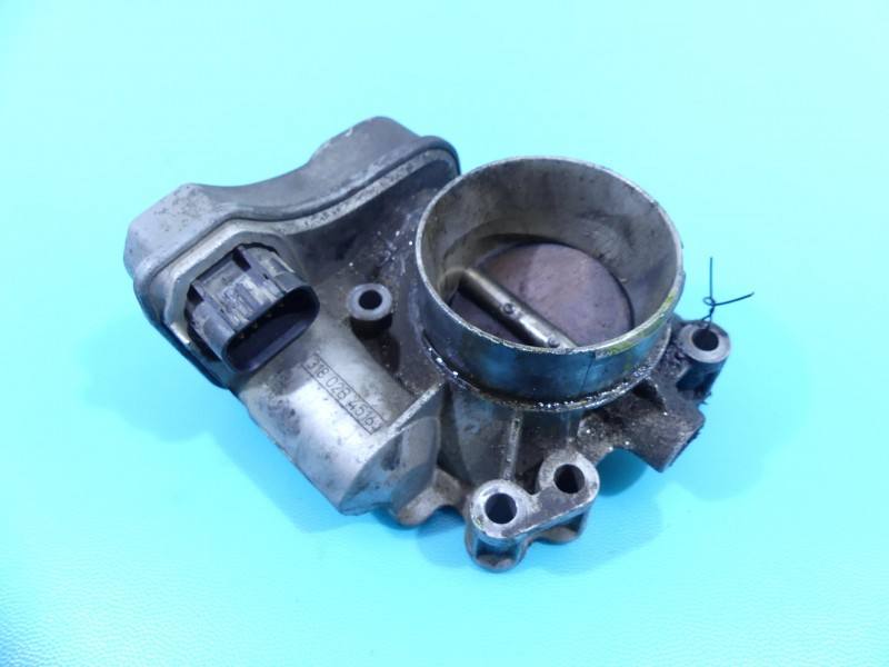 Дросельна заслінка Opel Vectra C 31802B4516