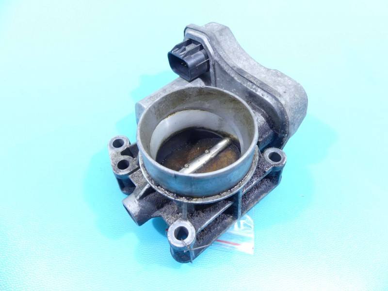 Дроссельная заслонка Opel Vectra C 10002B1355