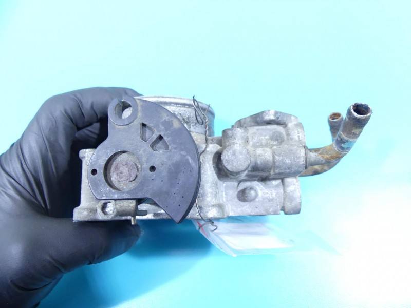 Дросельна заслінка Mitsubishi Carisma — фото деталі 5