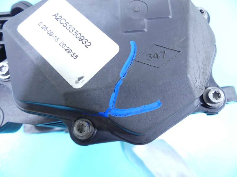Дроссельная заслонка Renault Trafic 0281006390 — фото детали 5