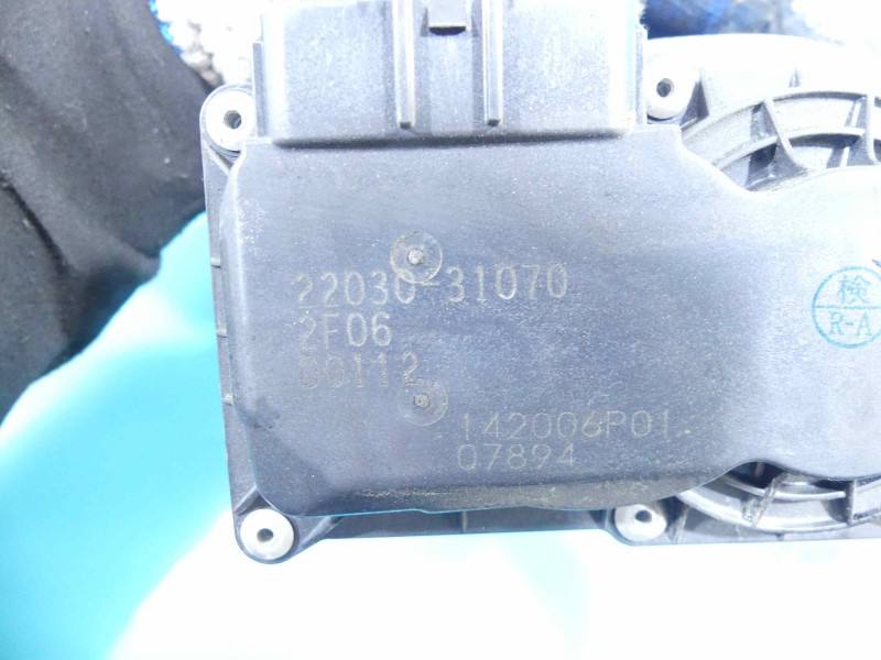 Дросельна заслінка Lexus GS 22030-31070 — фото деталі 4