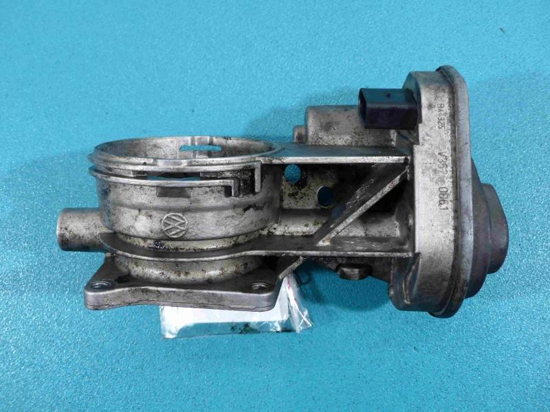 Дросельна заслінка Volkswagen Touareg 07Z128069A — фото деталі 5