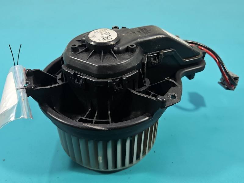 Моторчик вентилятор пічки Ford Focus EB1D2B2PAA03