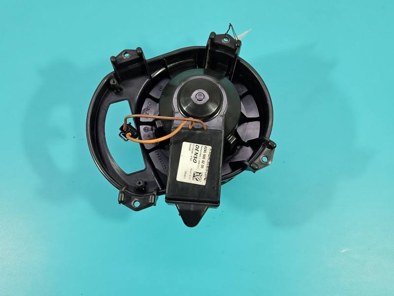 Моторчик вентилятор пічки Mercedes B W246 A2469064200 — фото деталі 2