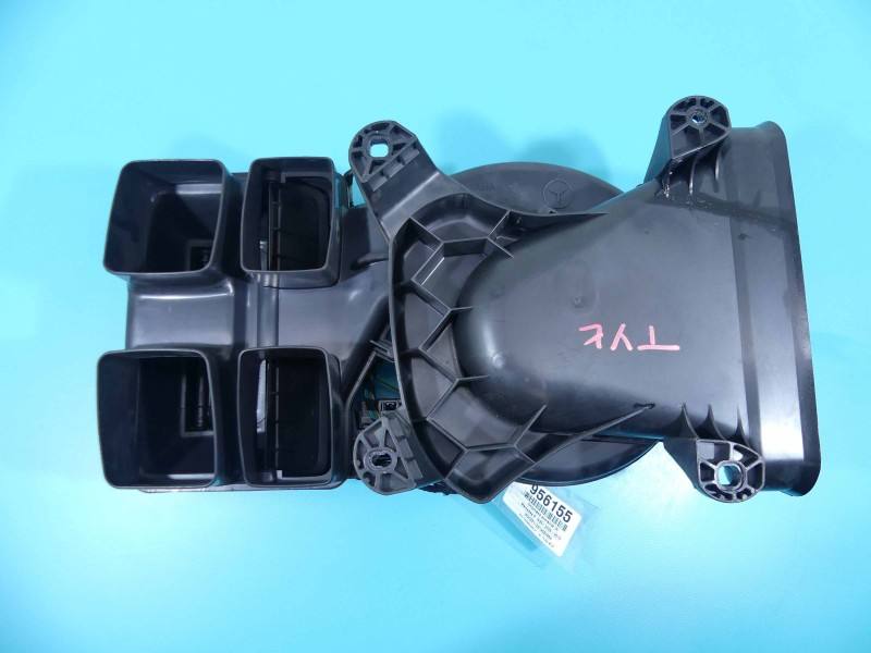 Моторчик вентилятор пічки Mercedes R W251 2208209210 — фото деталі 6