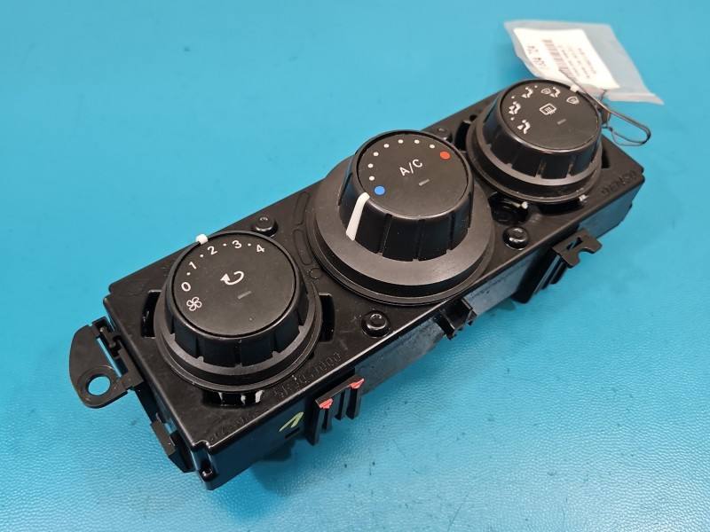 Блок керування пічкою клімат Mercedes Citan W415 275103428R
