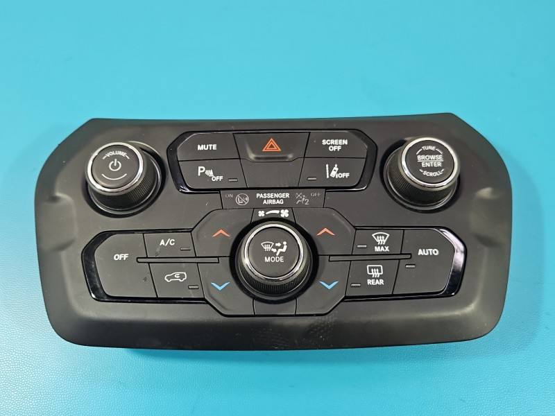 Блок керування пічкою клімат Jeep Renegade 07356941360
