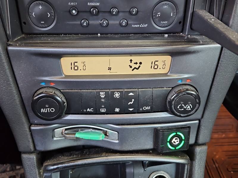 Блок керування пічкою клімат Renault Laguna 8200181132A