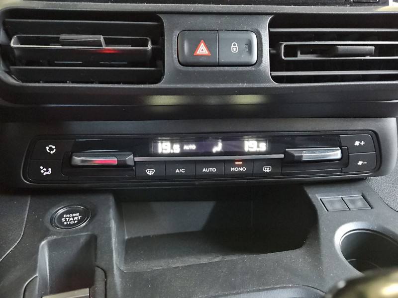 Блок керування пічкою клімат Peugeot Rifter 98340419ZD
