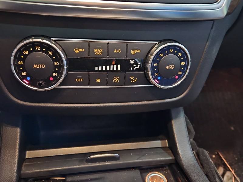 Блок керування пічкою клімат Mercedes ML W166 A1669000206