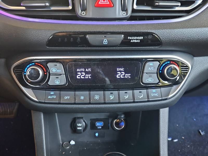 Блок керування пічкою клімат Hyundai I30 97250-G4CB0