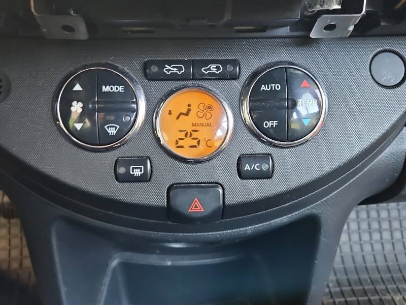 Блок керування пічкою клімат Nissan Note 27500-9U10A