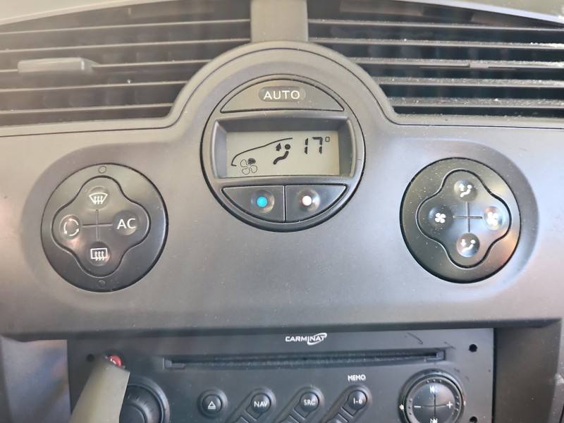 Блок керування пічкою клімат Renault Scenic 2 8200501465