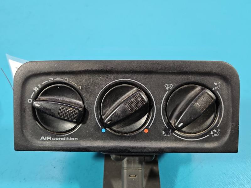 Блок керування пічкою клімат Volkswagen Golf 3 1H0819045C
