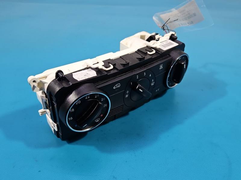 Блок керування пічкою клімат Mercedes B W245 A1699000900
