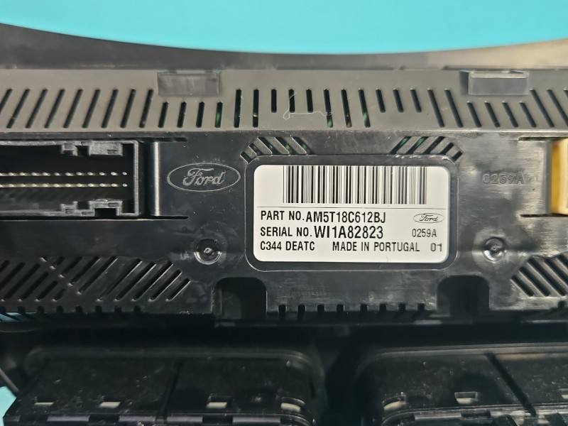 Блок керування пічкою клімат Ford C-Max AM5T18C612BJ — фото деталі 8