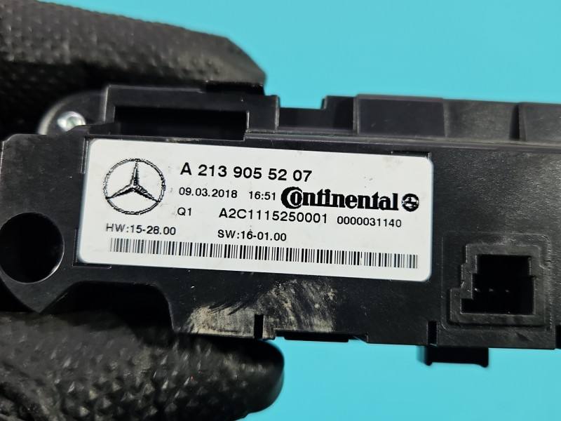 Блок керування пічкою клімат Mercedes E W213 A2139055207 — фото деталі 6