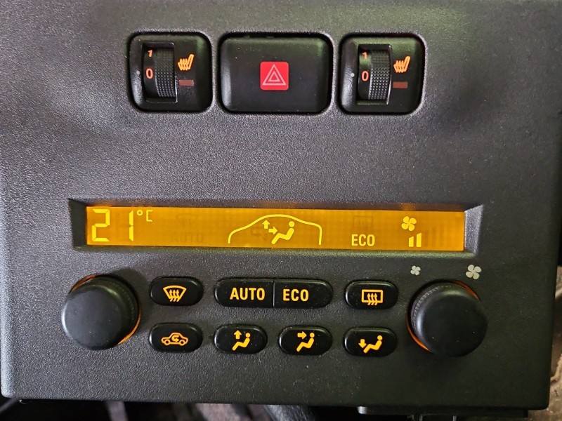 Блок керування пічкою клімат Opel Zafira A 013140985