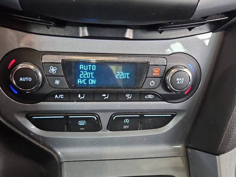 Блок керування пічкою клімат Ford Focus BM5T18C612CL