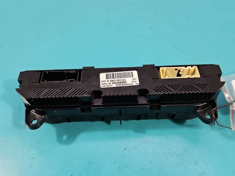 Блок керування пічкою клімат Ford Focus BM5T18C612CL — фото деталі 7