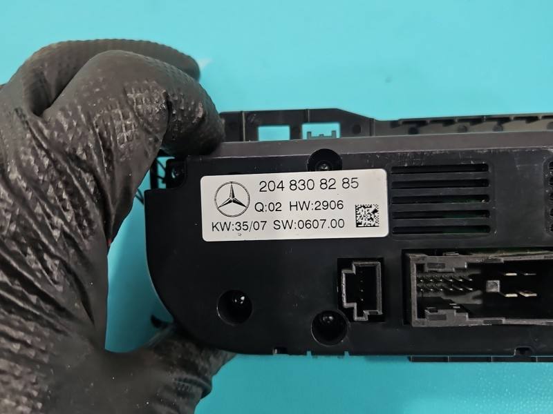 Блок керування пічкою клімат Mercedes C W204 2048308285 — фото деталі 7