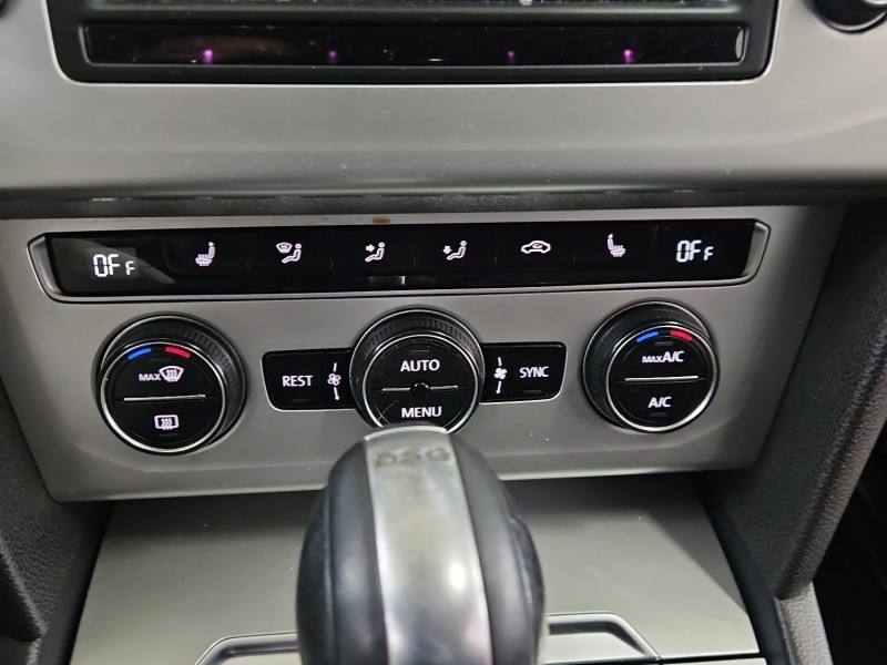 Блок керування пічкою клімат Volkswagen Passat B8 5G0907044BG