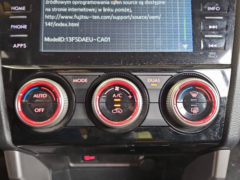 Блок керування пічкою клімат Subaru Forester 72311SG630