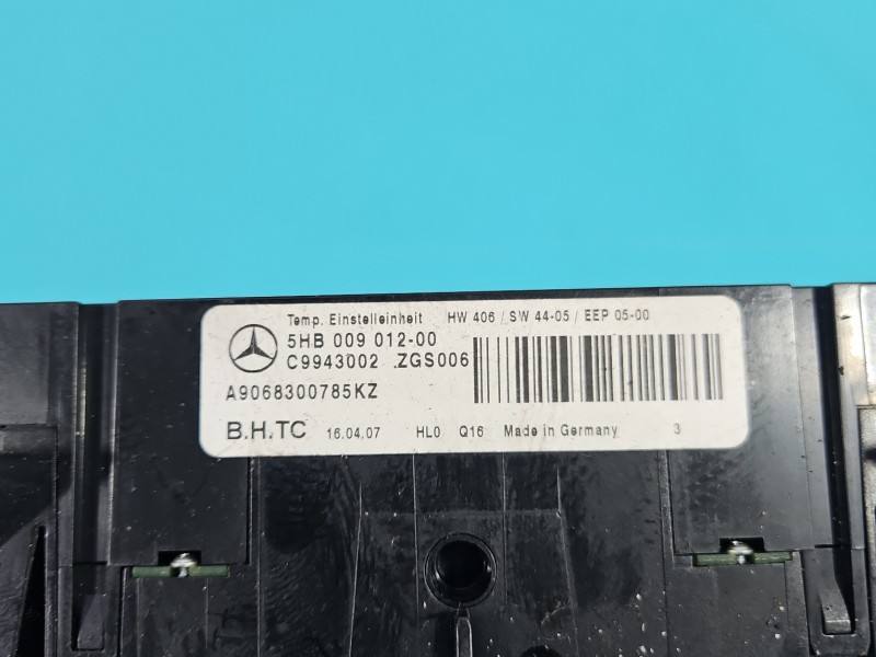 Блок керування пічкою клімат Mercedes Sprinter A9068300785KZ — фото деталі 6