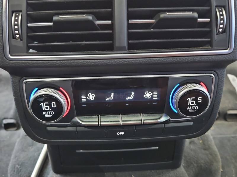 Блок керування пічкою клімат Audi Q7 4M0919158C