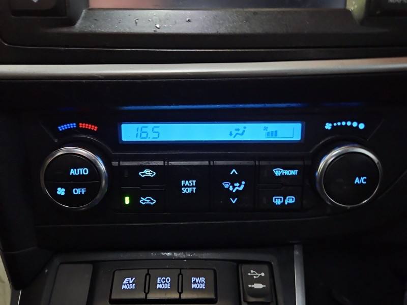 Блок керування пічкою клімат Toyota Auris 75F542