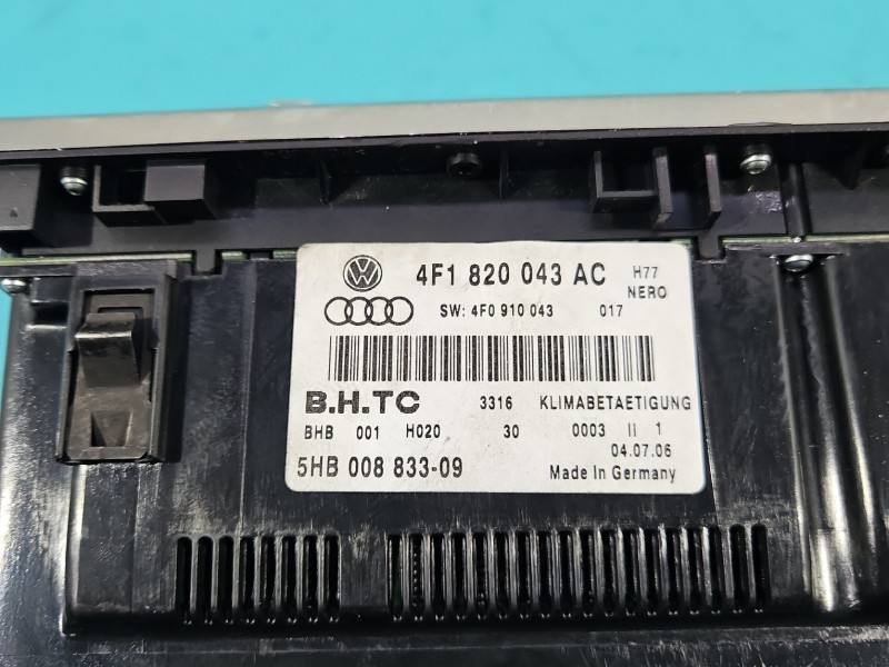 Блок керування пічкою клімат Audi A6 C6 4F1820043AC — фото деталі 9