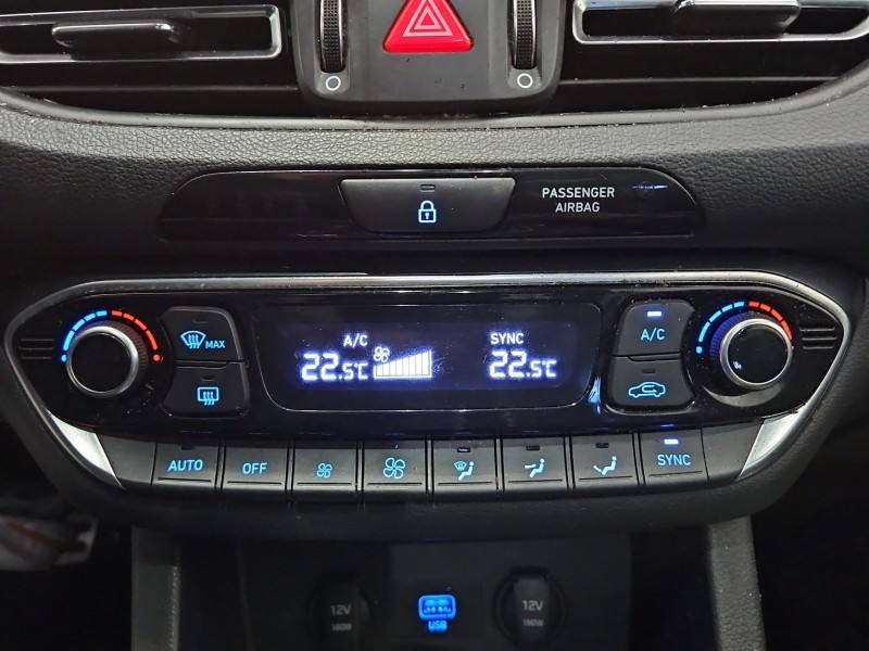 Блок керування пічкою клімат Hyundai I30 97250-G4CA0