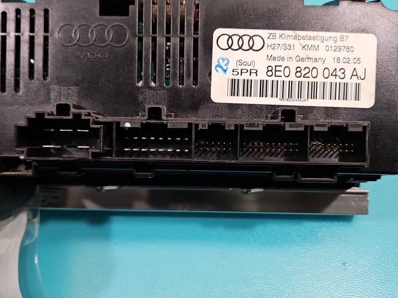 Блок керування пічкою клімат Audi A4 B7 8E0820043AJ — фото деталі 6