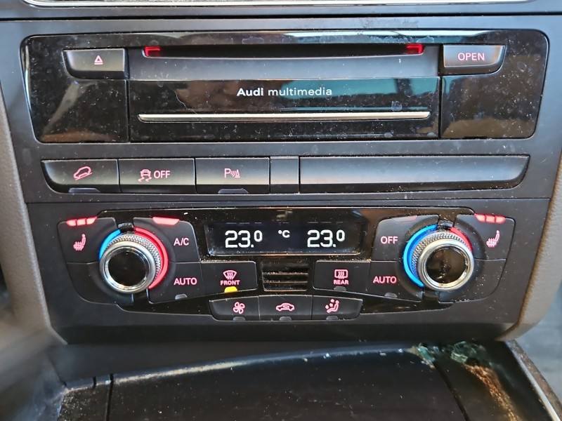 Блок керування пічкою клімат Audi Q5 8K1820043AQ