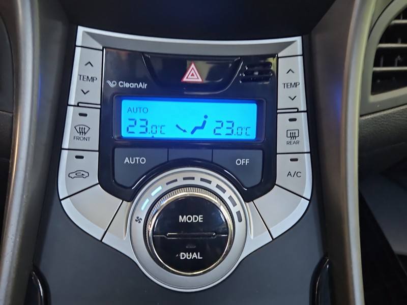 Блок керування пічкою клімат Hyundai Elantra 97250-3XXXX