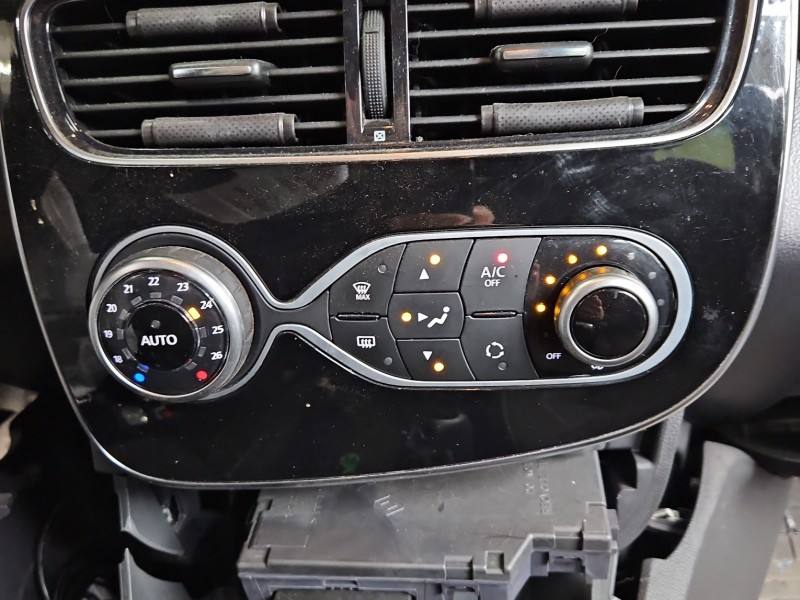 Блок керування пічкою клімат Renault Clio 275105430R-D