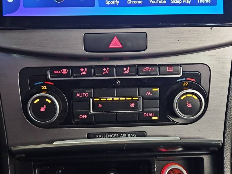 Блок керування пічкою клімат Volkswagen Passat B7 5K0907044ES