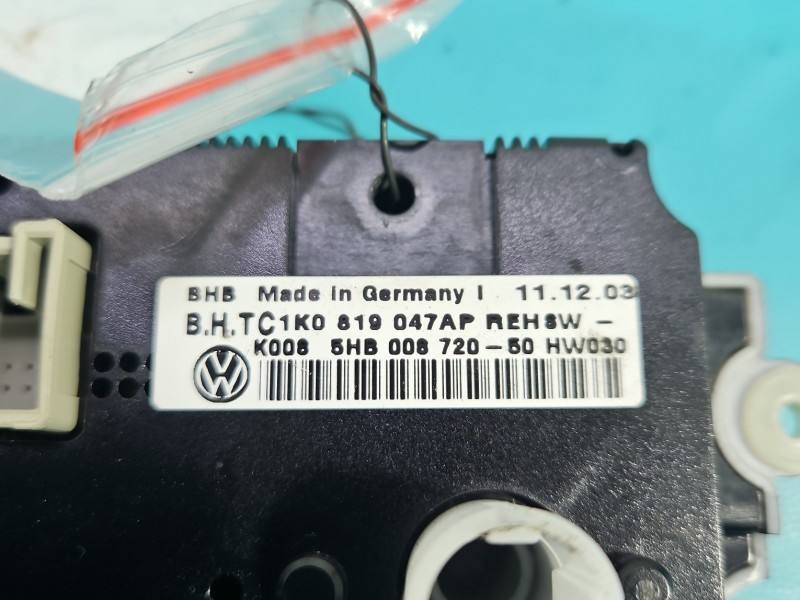 Блок керування пічкою клімат Volkswagen Golf 5 1K0819047AP — фото деталі 7