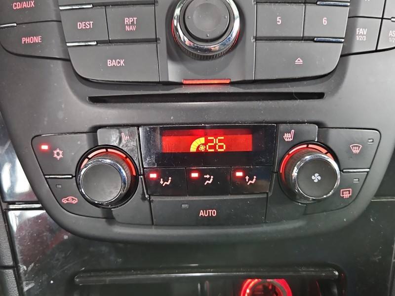 Блок керування пічкою клімат Opel Insignia 13273096