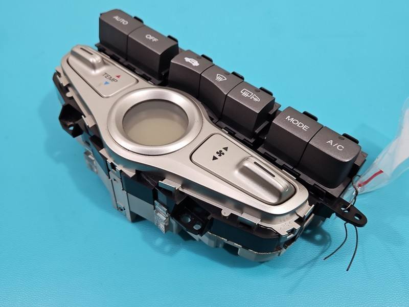 Блок керування пічкою клімат Honda Jazz D067G