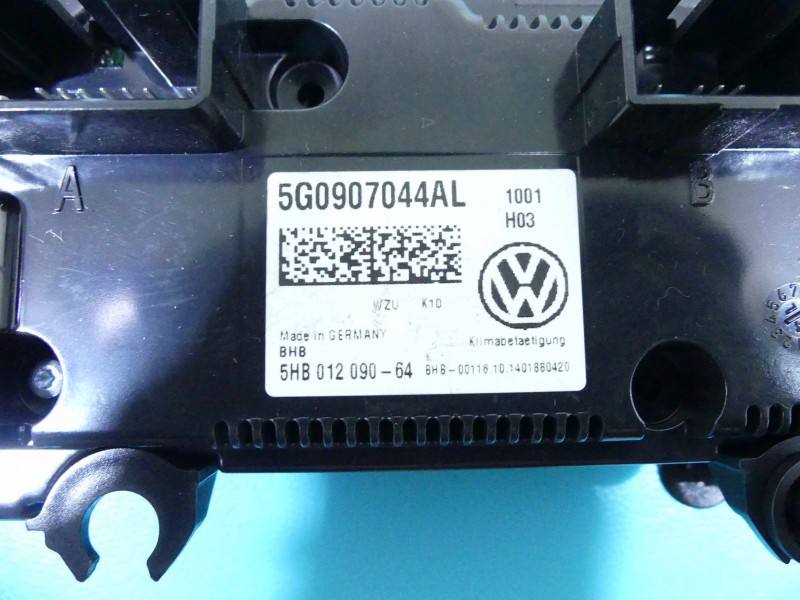 Блок керування пічкою клімат Volkswagen Passat B8 5G0907044AL — фото деталі 4