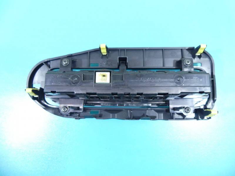 Блок керування пічкою клімат Toyota Auris 55468-02030 — фото деталі 3
