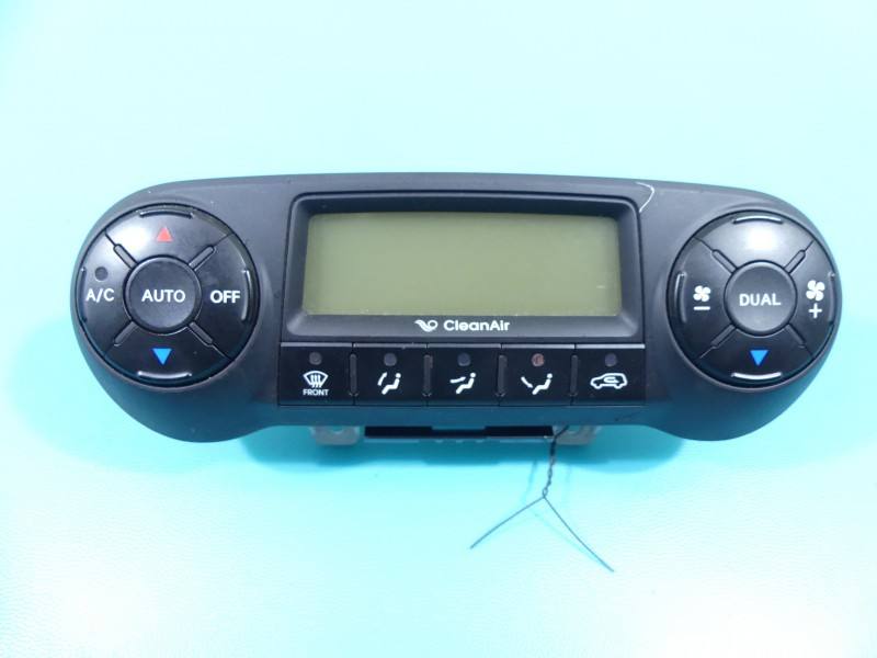 Блок керування пічкою клімат Hyundai Ix35 97250-2Y301