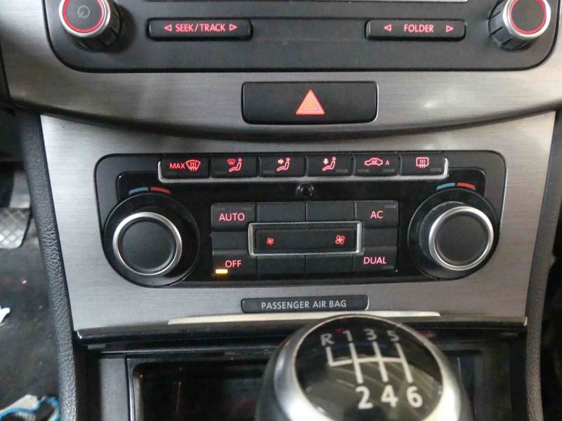 Блок керування пічкою клімат Volkswagen Passat B7 5K0907044DT — фото деталі 6