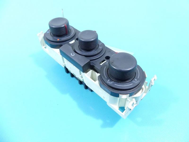Блок керування пічкою клімат Seat Ibiza 6L0819045