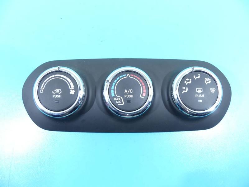 Блок керування пічкою клімат Jeep Renegade 07356349040 — фото деталі 3