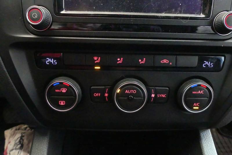 Блок керування пічкою клімат Volkswagen Jetta 1K8907044CD — фото деталі 4